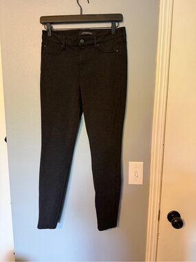 Liverpool Black High-Rise Skinny pants